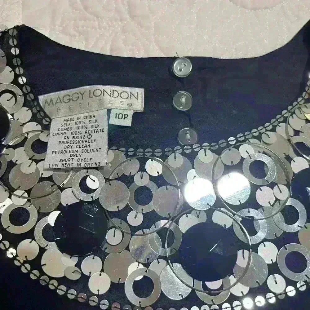 Maggy‎ London top or a little black dress -  10P - Picture 2 of 6